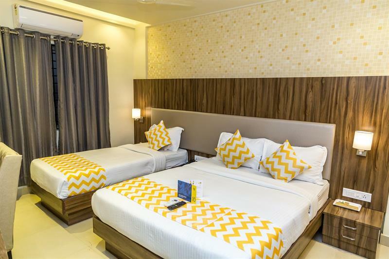 Hotel Plaza Heights Бангалор Экстерьер фото